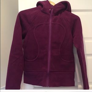 Lululemon size 4 zip up jacket
